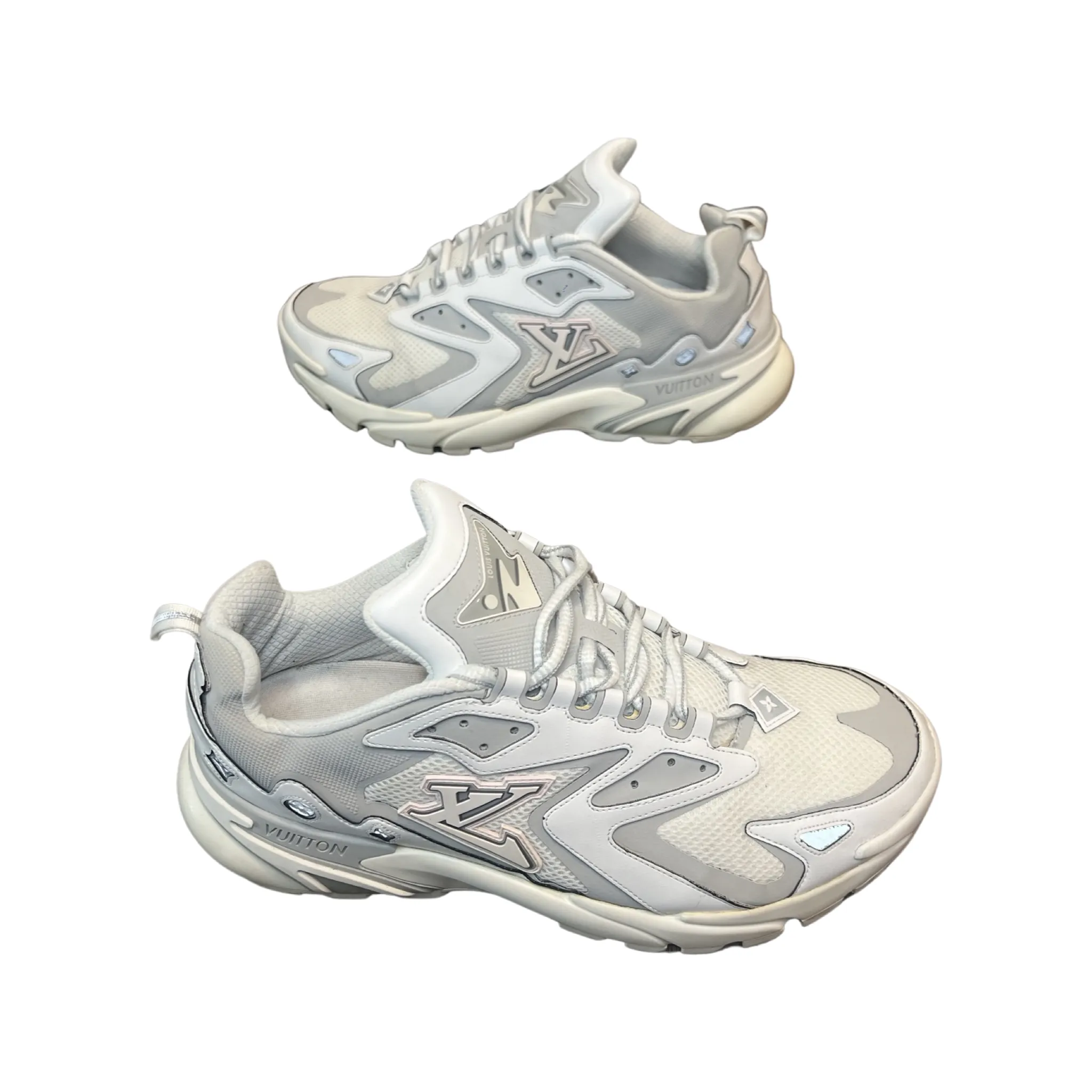 LOUIS VUITTON RUNNER TATIC SNEAKER