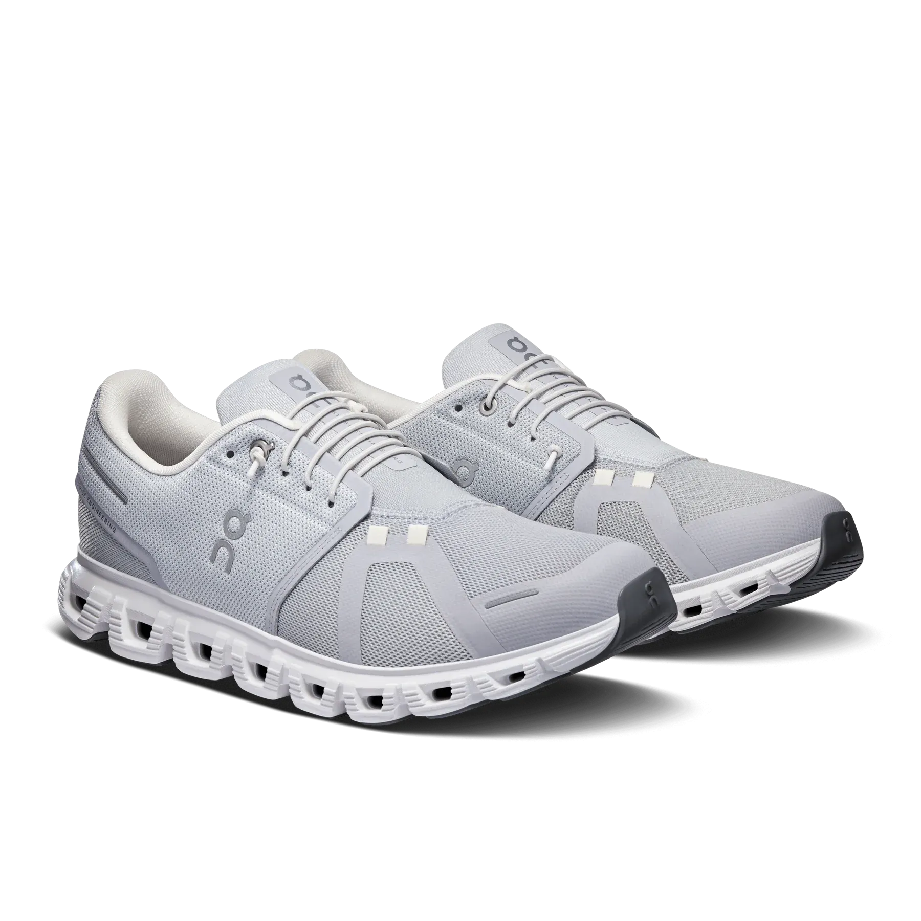 ON Men's Cloud 6 Sneaker